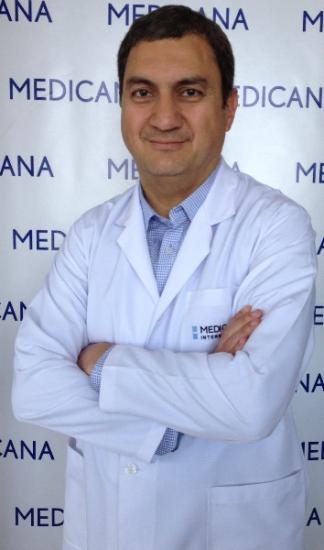 Op. Dr. Uğurhan Sezer