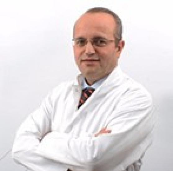 Uzm . Dr. Mustafa Törü