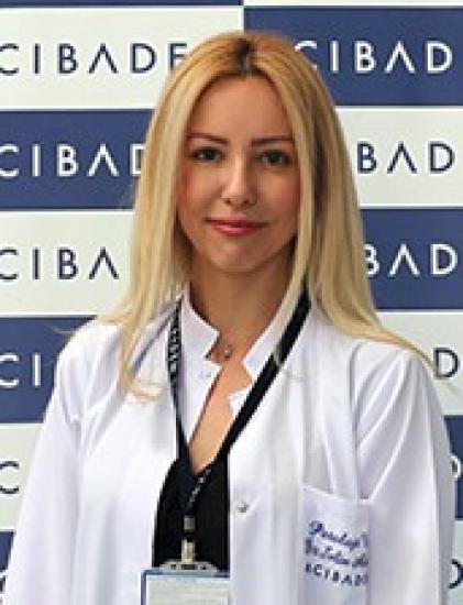 Dr. Selin Alponat