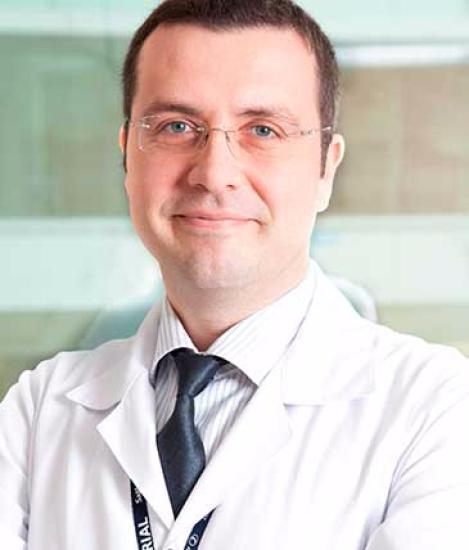 Dr. Dt. Mert Topçubaşı